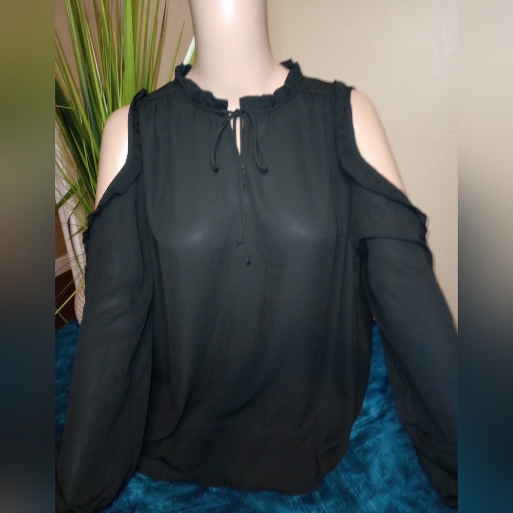 Women's blouse